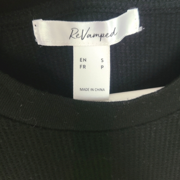 Round Hem Waffle Tee - Picture 2 of 4